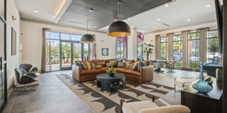 Mirrorton Apartments Gallery 8