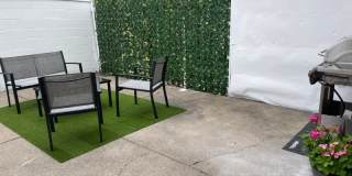 2828 Winton Street Gallery 13