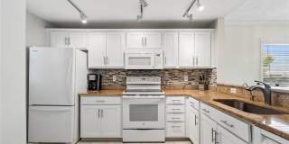 719 PINELLAS BAYWAY S Gallery 10