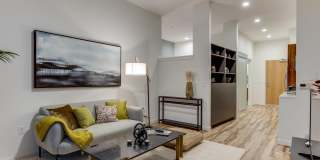 Sitka Gallery 64