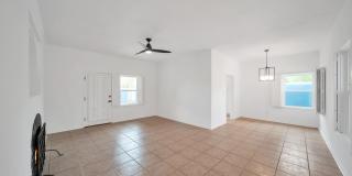 1815 E Waverly Street Gallery 6