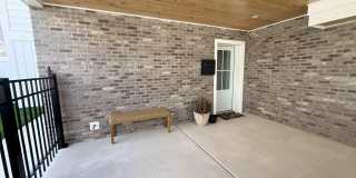 105 S Stratford Ave Gallery 61