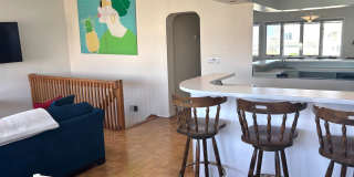 7 Lincoln Avenue Gallery 17