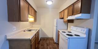 Pine Lake Apartments Gallery 4