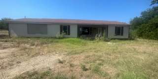 4 Bedroom, 2 Bathroom Home Gallery 1