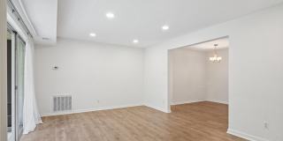 11606 VANTAGE HILL Road Gallery 10