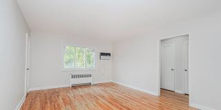 12 Stratford Ave # B 12 Stratford Ave # B Gallery 1