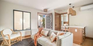 1031 1/2 Havenhurst Dr Gallery 2