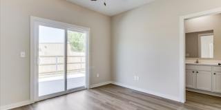 Beautiful Three Bedroom, Two Bathroom Gallery 16