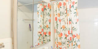 9020 Lamon Gallery 8