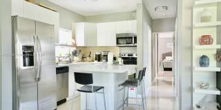 18076 Northeast 19th Avenue Gallery 4