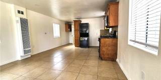 654 W 21st Gallery 13