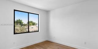 19701 NE 16th Pl Gallery 70