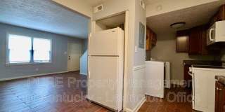 305 Lake St Gallery 6