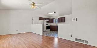 3 Bed Home in Pueblo West with huge yard! Gallery 6