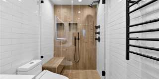 10433 Wilshire Boulevard Gallery 22