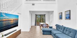 2414 Venetian Way Gallery 4