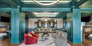 The Ivy Park Place Gallery 31