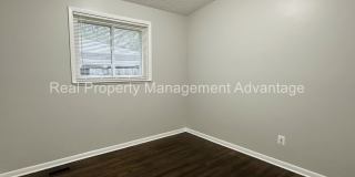 Oak Park Mid-Century Modern Beauty! Gallery 14