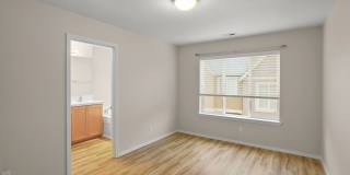 Lovely Home In A Excellent Location! 2 Bedrm 2.5 Bath in Arbor Reserve **PET FRIENDLY! & INTERNET INCLUDED** Gallery 16