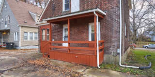 Large Firestone 4 Bed Brick Home Gallery 20