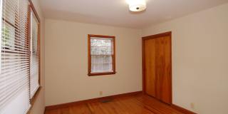3206-3210 Gallery 13