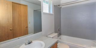 Emerald Court Gallery 8