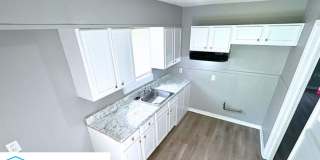 1748 Benning Street Gallery 3