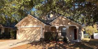 4/2 Family Home in Oakleaf Plantation! Gallery 1