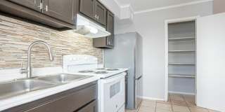 3313 Johnson Avenue Gallery 8