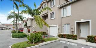 221 Riviera Cir Gallery 1