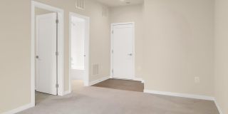 23580 BELVOIR WOODS Terrace Gallery 7