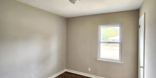 2805 32nd Way Southwest Gallery 2