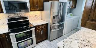 8623 N Lagoon Drive Gallery 3