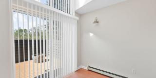 3BD, 2.5 Boulder Townhome with 1-Car Garage Gallery 14