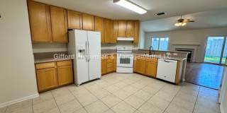 Beautiful 4 Bedroom / 2 Bathroom Harbor Winds Home w/ Solar Panels Gallery 6