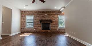 3 Bedroom, 2.5 Bathroom Home for Rent in Fayetteville AR Gallery 9