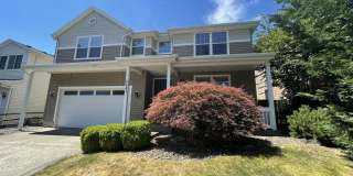 HUGE craftsman 3bed 2Bath home in the heart of Bethany. HUGE craftsman 3bed 2Bath home in the heart of Bethany. Gallery 1