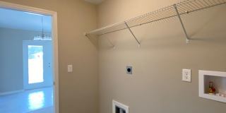 Desirable SE Ocala Neighborhood 3/2/2 *WON'T LAST* Gallery 25