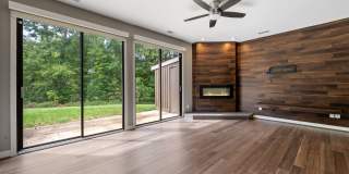 Beautifully Remolded 3 Bedroom + 2 Full Bath Home! Gallery 1