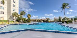 2900 NE 14th Street Causeway unit: 514 Gallery 28