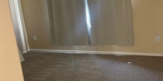 Charming 3 bdrm Crown Hills Home with Spectacular Views Gallery 8