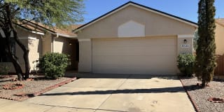 8526 N Spring Creek Dr Gallery 1