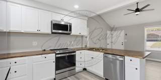 **SPRING SPECIAL: FIRST FULL MONTH FREE Three Bedroom home in Clarksville with Basement! Gallery 10