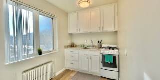 The Capri Apartments Gallery 14