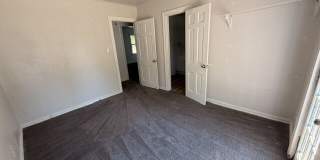 208 West Ercoupe Drive Gallery 8