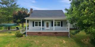 Waterfront Retreat in the Heart of Lillington Gallery 1