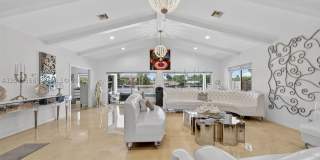 317 S Riverside Dr Gallery 4