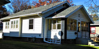 2 Bedroom Home with hard surface flooring! Gallery 1