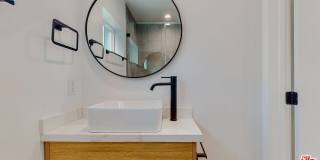 16012 Cantlay St Gallery 15